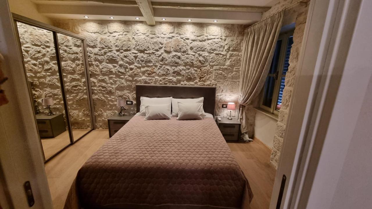 רוביני Dc II Downtown Apartment מראה חיצוני תמונה