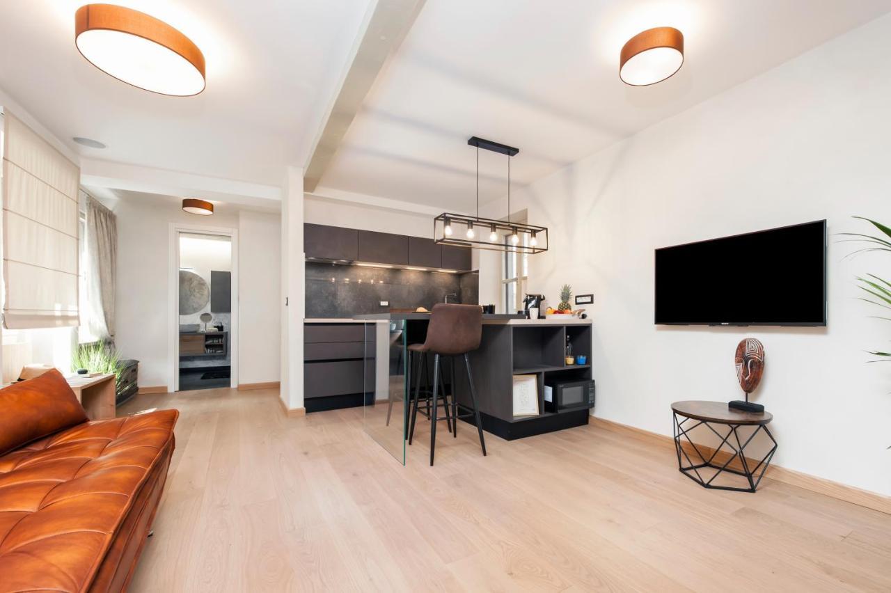 רוביני Dc II Downtown Apartment מראה חיצוני תמונה