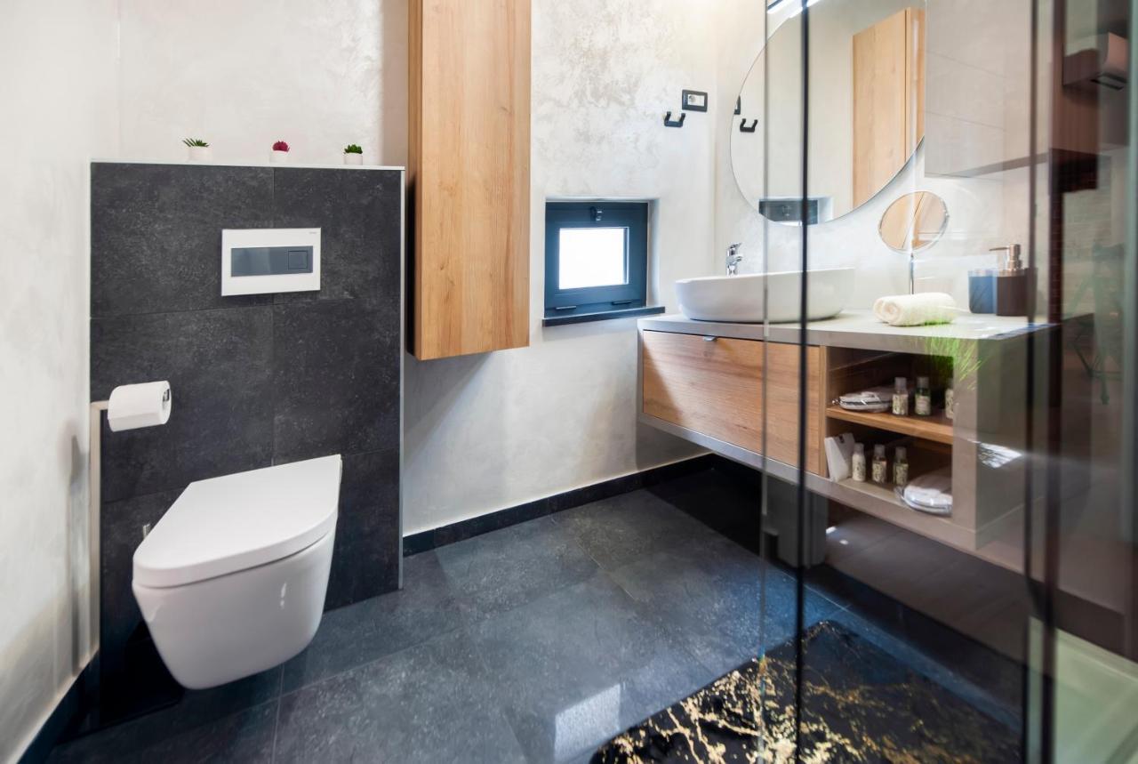רוביני Dc II Downtown Apartment מראה חיצוני תמונה