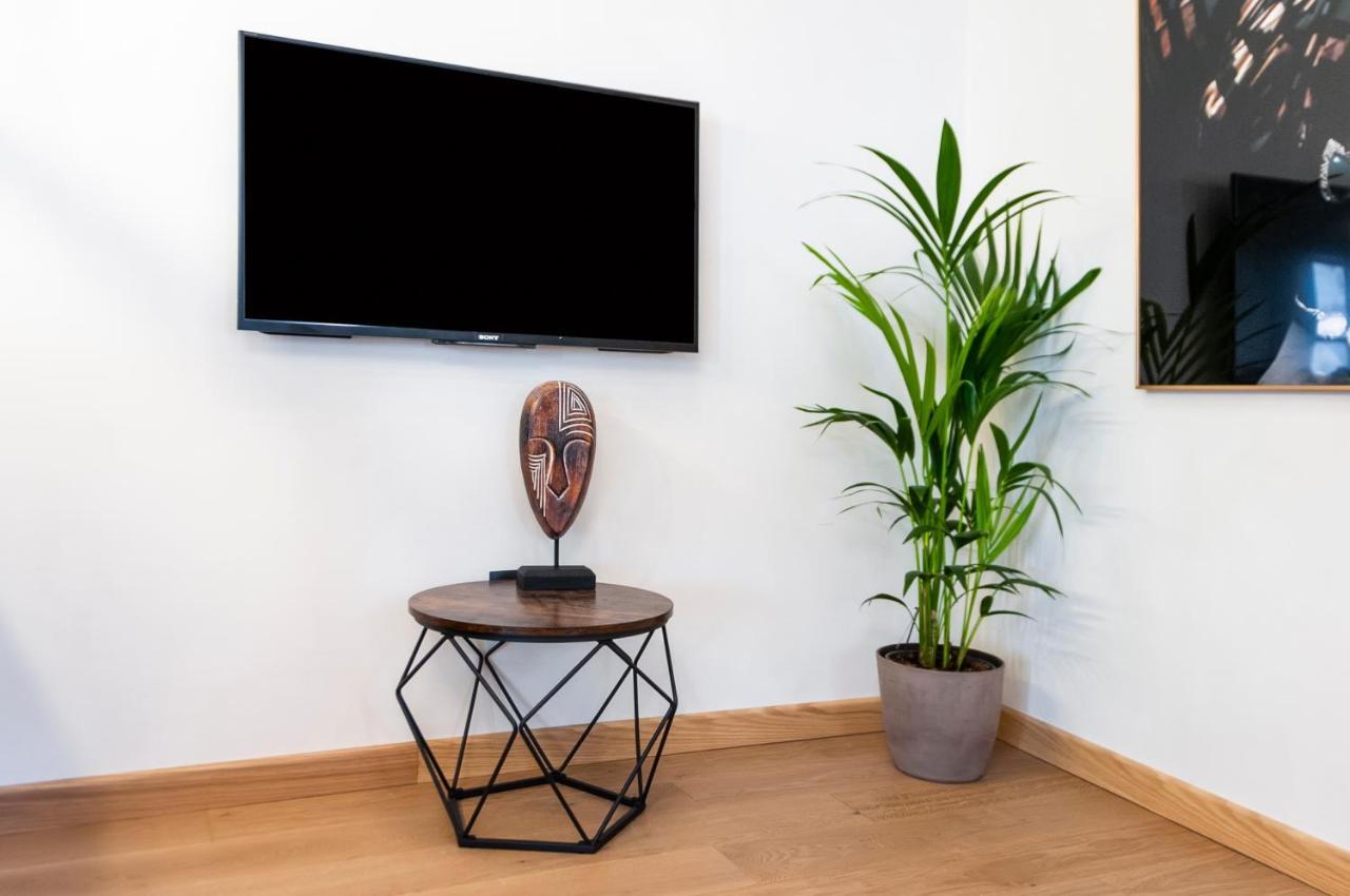 רוביני Dc II Downtown Apartment מראה חיצוני תמונה