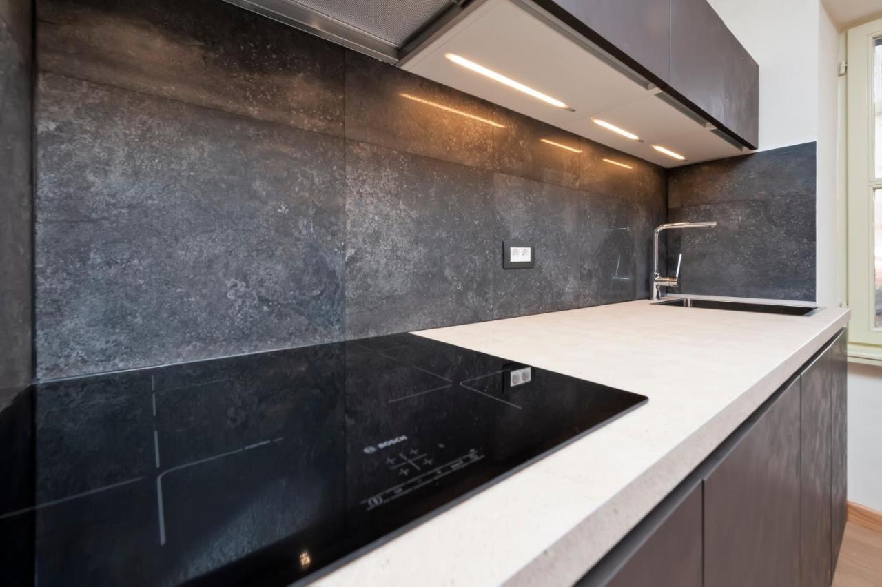 רוביני Dc II Downtown Apartment מראה חיצוני תמונה
